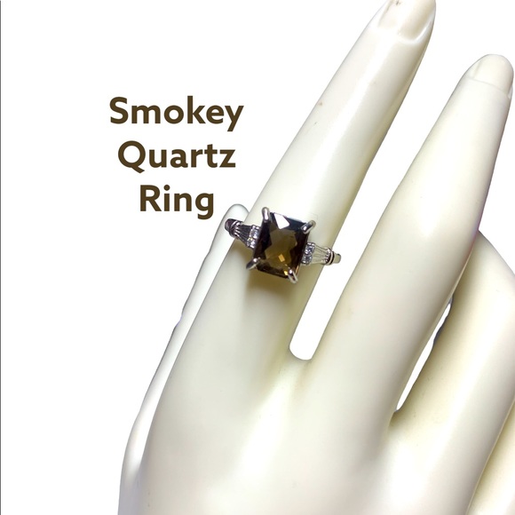 ✨💫Beautiful Smokey Quartz Adjustable Ring✨ - Picture 3 of 5